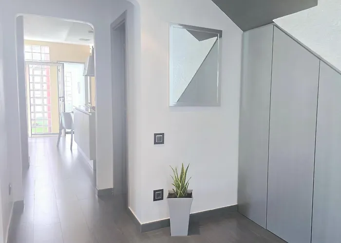 Oasis House Feriehus *